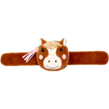 Laden Sie das Bild in den Galerie-Viewer, Schnapparmband Pony