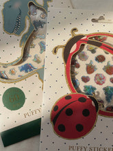 Laden Sie das Bild in den Galerie-Viewer, Puffy Sticker Ladybug