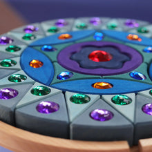 Laden Sie das Bild in den Galerie-Viewer, Kleines Glitzermandala