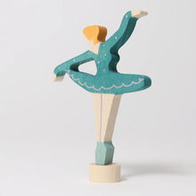 Laden Sie das Bild in den Galerie-Viewer, Steckfigur Ballerina Meeresbrise
