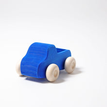 Laden Sie das Bild in den Galerie-Viewer, Kleiner blauer Lastwagen