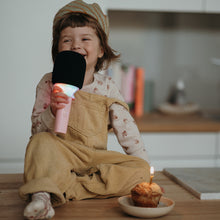 Laden Sie das Bild in den Galerie-Viewer, Kidymic Bluetooth Mikrofon mit Licht rosa