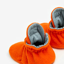 Laden Sie das Bild in den Galerie-Viewer, Booties Fleece Original Orange