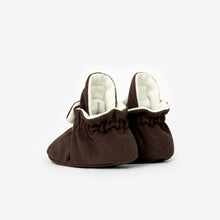 Laden Sie das Bild in den Galerie-Viewer, Booties Gamuza Gripper Chocolate