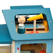 Laden Sie das Bild in den Galerie-Viewer, La grande famille "Haus am See"