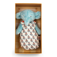 Laden Sie das Bild in den Galerie-Viewer, Plüschtier Baby Elefant Pablo