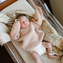 Laden Sie das Bild in den Galerie-Viewer, Chunky Knit Baby Sweater Blush