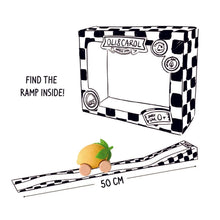 Laden Sie das Bild in den Galerie-Viewer, Lou The Lemon Baby Auto