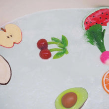 Laden Sie das Bild in den Galerie-Viewer, Zahnungshilfe Kirsche "Mery the Cherry"