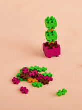 Laden Sie das Bild in den Galerie-Viewer, Kreativ Mini Bausteine "Topiary"