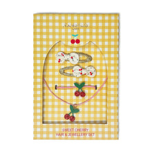Laden Sie das Bild in den Galerie-Viewer, Schmuck Geschenkset "Sweet Cherry"