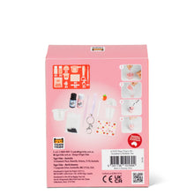 Laden Sie das Bild in den Galerie-Viewer, Bag Charm Kit Strawberry Bubble Tea