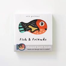 Laden Sie das Bild in den Galerie-Viewer, Shaped Badebuch "Fish &amp; Friends"