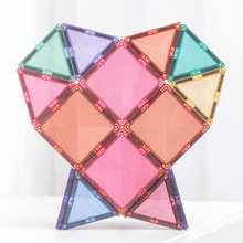 Laden Sie das Bild in den Galerie-Viewer, Magnetische Bausteine Glitter Castle Pack 48 Teile