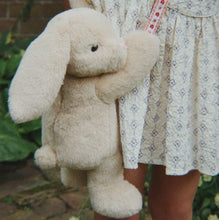 Laden Sie das Bild in den Galerie-Viewer, Bunny Teddy Kindertasche