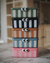 Laden Sie das Bild in den Galerie-Viewer, Brotdose Stripes Pink